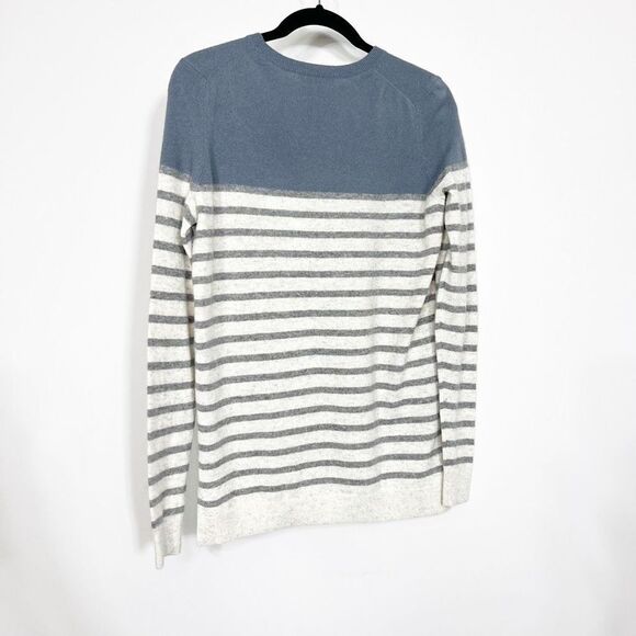 Vince Sweater Womens Small 100% Cashmere Striped Cream Neck Blue Gray Cream - Picture 3 of 8